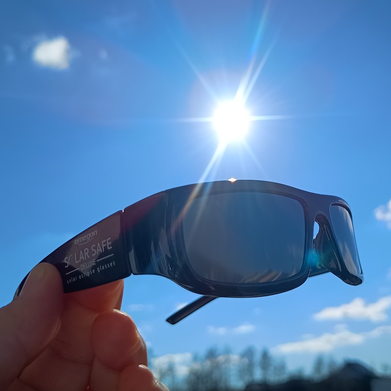 Omegon - DLX brýle na pozorování Slunce