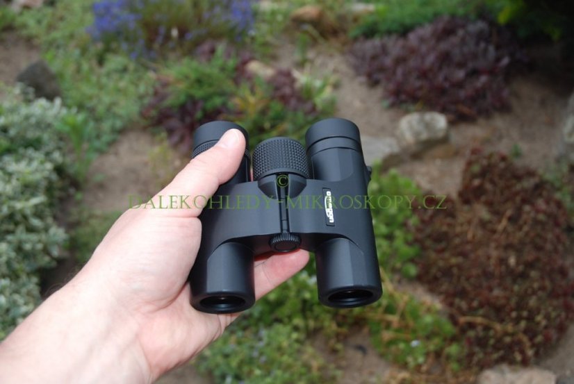 Omegon Blackstar 2.0 - 10x25