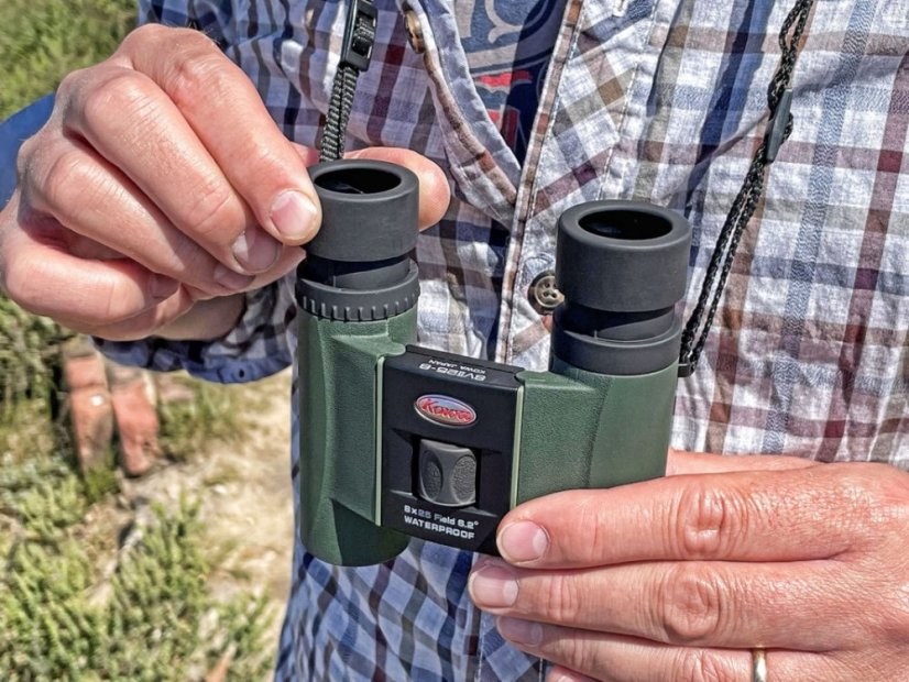 Kowa SV II 8x25