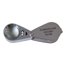 Lupa Levenhuk ZenoGem M9 30x21 LED - spodní LED osvit