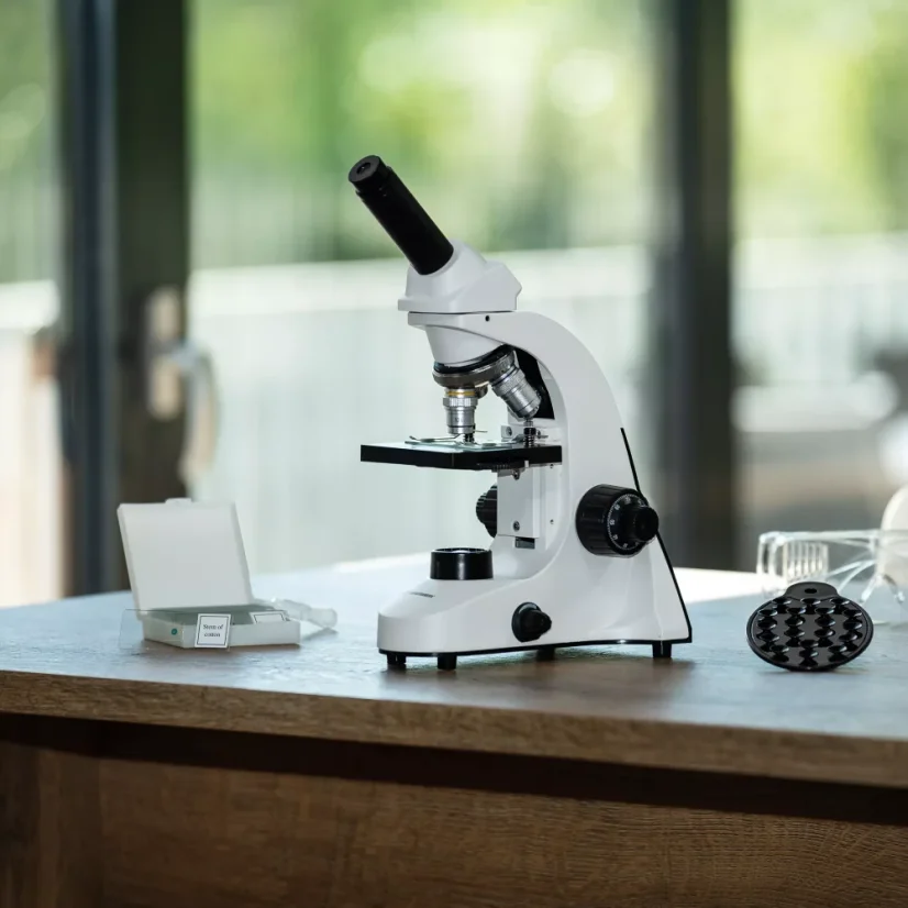 Bresser Biorit SE 1600 - duální ostření, 2x LED