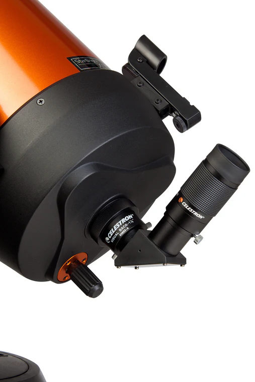 Celestron ZOOM okulár 8-24mm (1,25")