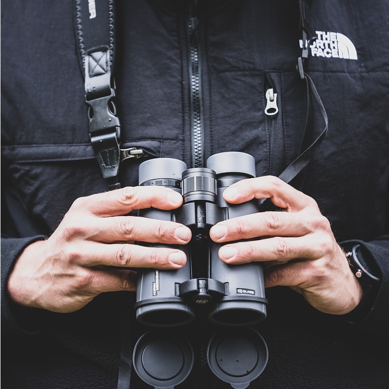 Bresser Pirsch 10x42 ED, fázové vrstvy, vodotěsné