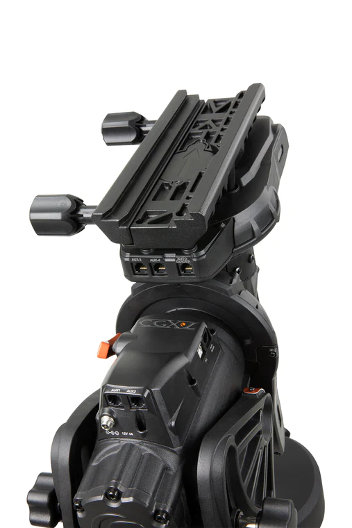 Celestron - CGX-L rovníková montáž + stativ
