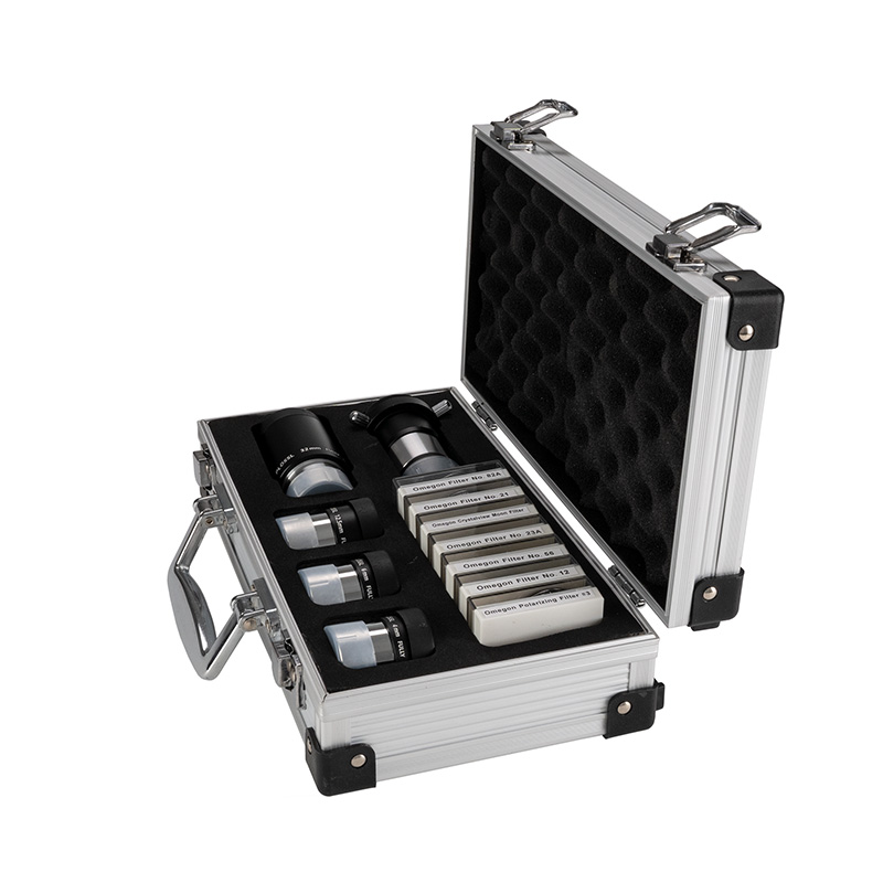 Omegon sada #1 - okuláry, filtry, Barlow, kufřík