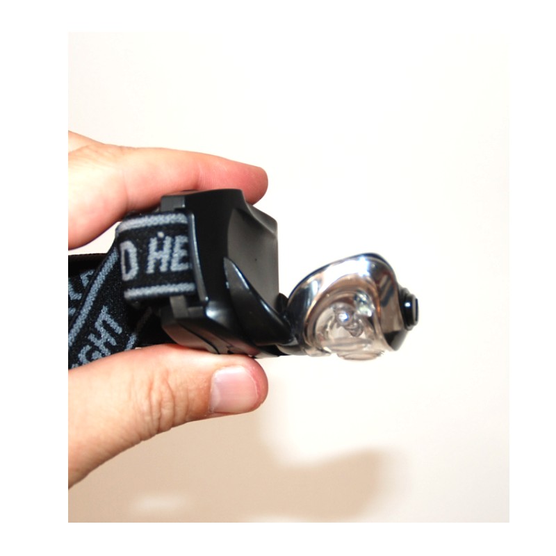 Světlo lze vyklápět až o 170°